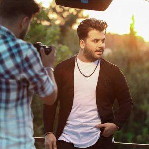 دانلود آهنگ معین راهبر به نام یه نفر تو زندگیمه