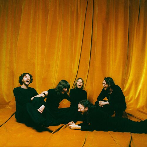 سو هات یور هورتینگ مای فیلینگز (So Hot You're Hurting My Feelings) - بلاسمز (Blossoms)