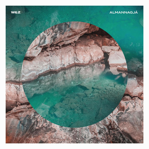 المانناگجا (Almannagjá) - وست و زاندر (West & Zander)